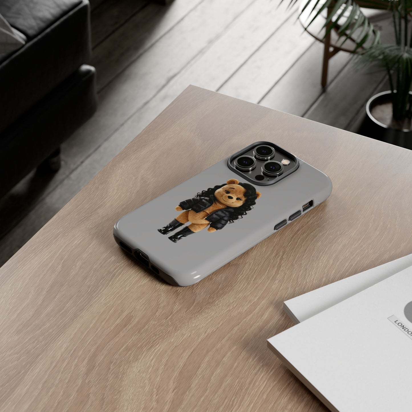 URSUS PHONE CASE